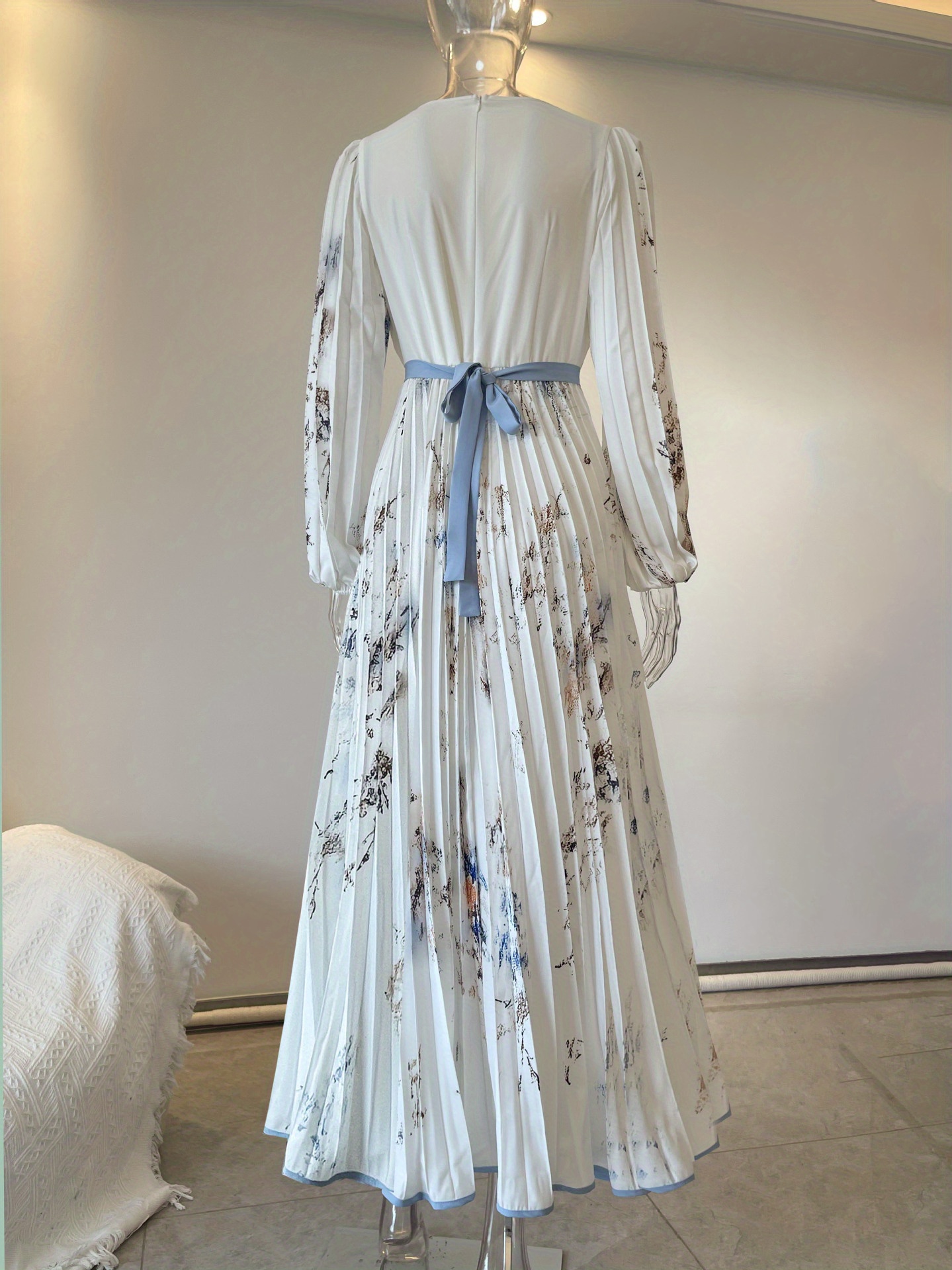 womens elegant floral print dress formal casual party wedding outfit with cinched waist flowy long sleeves   party everyday dress in beige green white black womens formal everyday attire dresses for wedding guest versatile fashion   design sophisticated tailoring     fabric adult clothing Product details 4