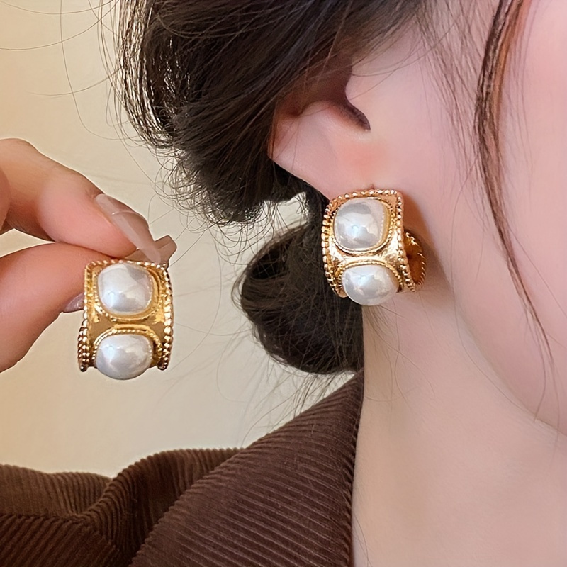 

Elegant Vintage-inspired Pearl Stud Earrings For Women - 925 Silvery Post, & Parties