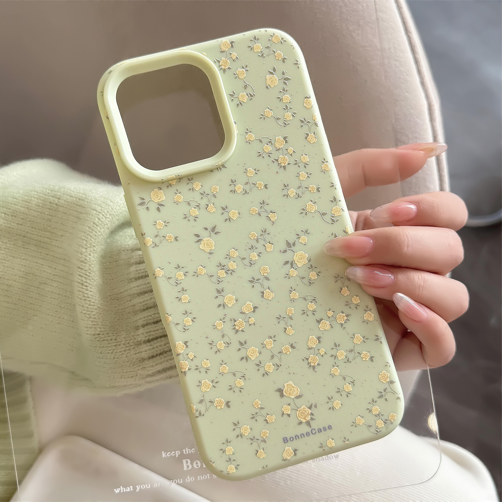 Yellow Small Floral Pattern Suitable for Apple 16 Mobile Phone Case 15pro Max Fresh iPhone 14 Temperament 13 Frosted Soft Shell 11