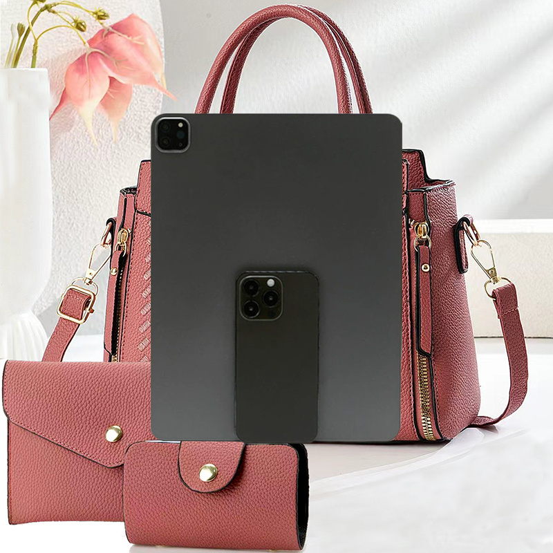 Ensemble Sacs Femme – Lot 3 Pièces Matelassé Premium Ensemble de Sacs pour Femmes : Petit Sac à Main, Sac Cadeau de Vacances, Sac Bandoulière, Sac Fourre-Tout, Imprimé, Design Matelassé, Design de Niche avec une Touche Premium, Tendance, Nouvelle Arrivée, Ensemble Multi-Pièces, Sac Décontracté Adapté à Diverses Occasions Quotidiennes comme Sorties et