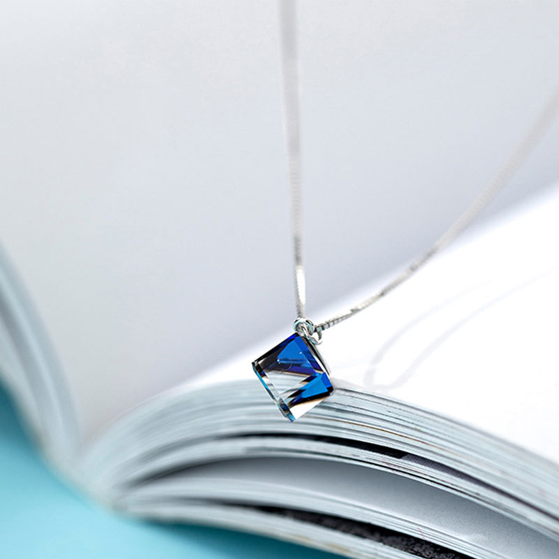TEMU 1 Crystal Necklace Aurora Cube Elegant Pendant Clavicle Chain L Women's Jewelry Necklace Light Luxury Niche Design Choker