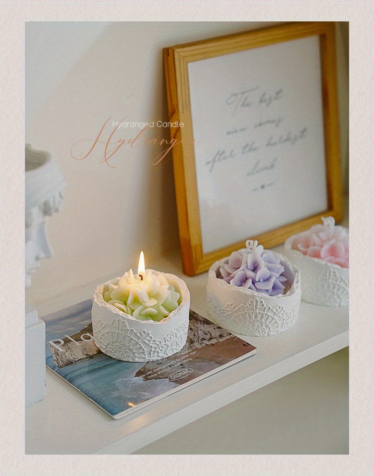 Candle in a Hydrangea Cup, Perfect for Women'S Day, Serves As a Fragrant Decorative Piece And Makes an Excellent Birthday Gift, Ideal for Celebrations And Gatherings