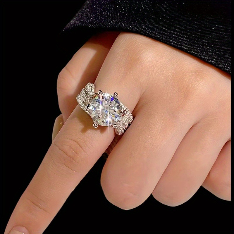 Image of 925 Silvery 3/5 Carat Moissanite Fate 3 Lives Ring Trendy Unisex Couple Band Retro Ideal For Proposal Wedding Wear Gift For Valentine Christmas With Box