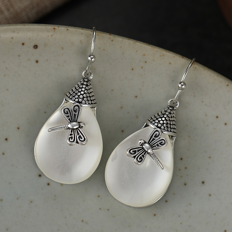 TEMU Boucles d'oreilles littéraires vintage pour style de féminin, associées à des boucles d'oreilles pendantes douces et atmosphériques