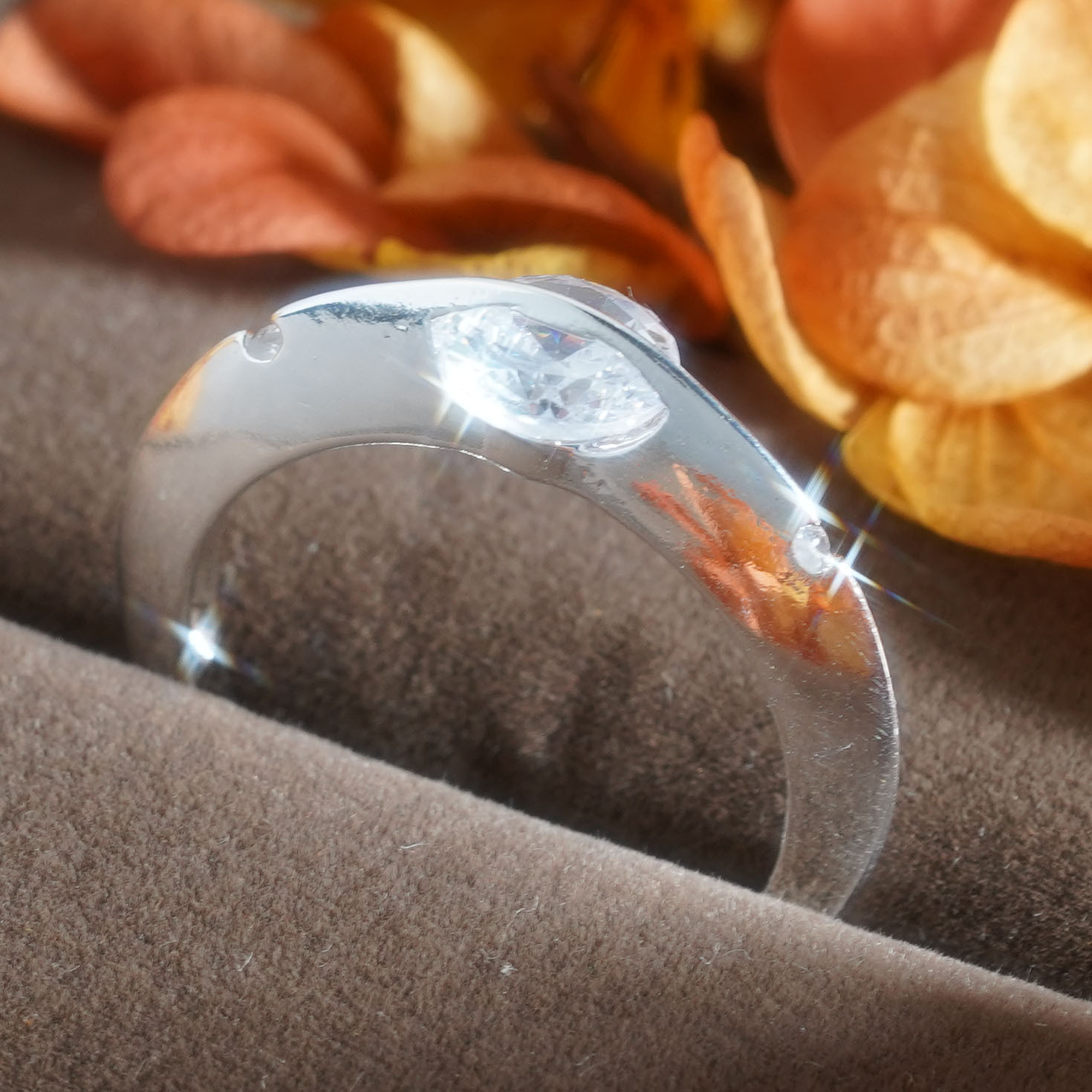 Stylish Rotating Planet Ring Set with Synthetic Zircon
