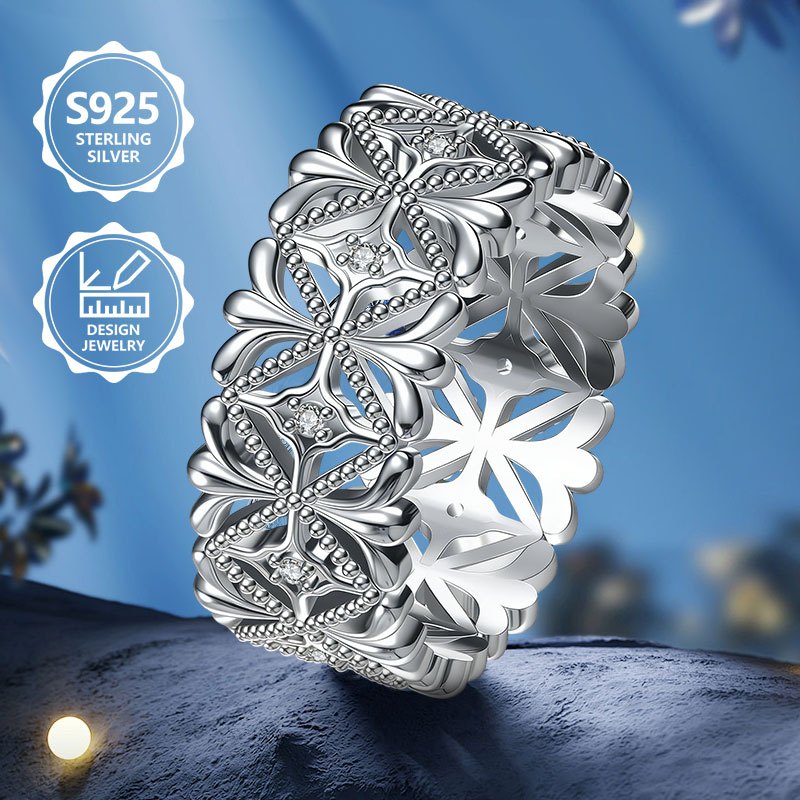 Image of A Beautiful Sterling ' Fashion Ring, Elegant And Trendy, With A Of . A Perfect Ladies' Jewelry Ring Suitable For Vacation Trips, Daily Wear, And As A Wonderful Commemorative Gift For . Made