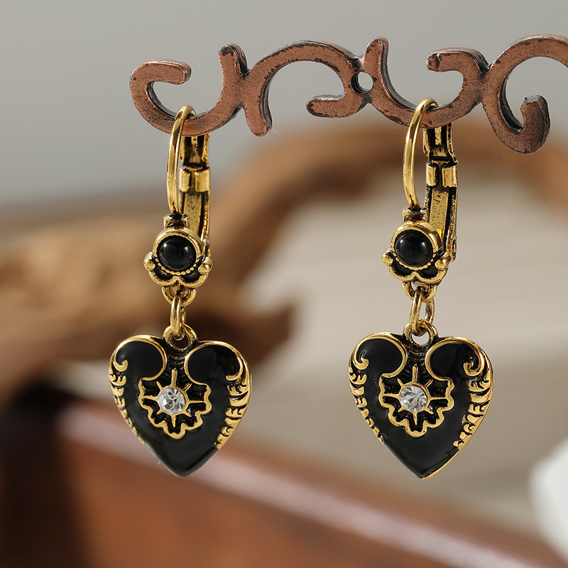 TEMU Women's Bohemian Vintage Plated Hand-carved Earrings Suitable For Parties, Daily Wear & Music Festivals - Black Resin Heart Drop Dangle Jewelry