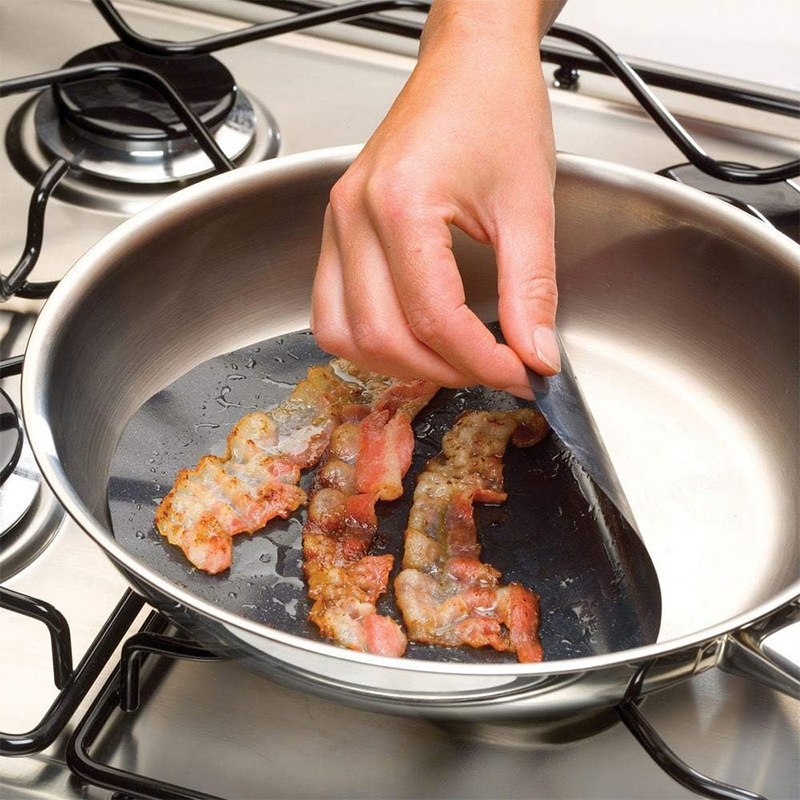 4pcs non stick pan liners featuring high heat   washability and   suitable for   indoor and outdoor frying pans     prevent food from sticking to the pan during high temperature cooking making them a practical