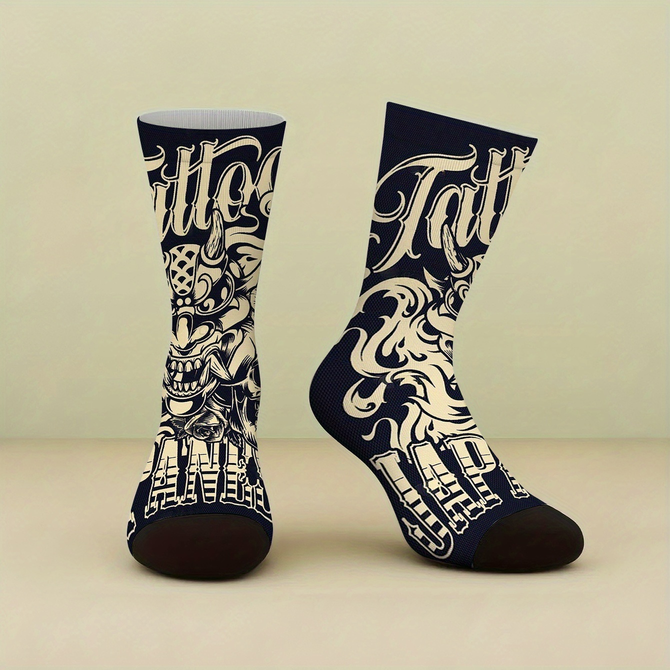TEMU 1 di calzini unisex con motivi a tatuaggio giapponese, un regalo divertente e , interessanti e , morbidi e , adatti per sport , per , tessuto a