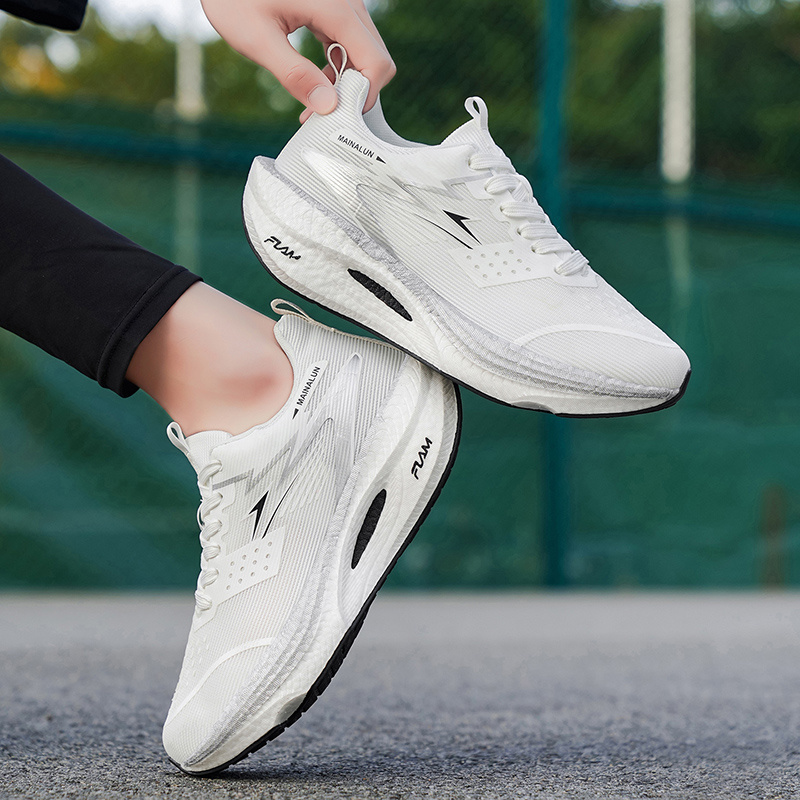 Ultra-Lightweight Men'S Casual Sneakers Designed for Professional Use, Ideal for Marathon Running. These Training Shoes Feature Shock Absorption, a Breathable Low-Top Design, And a Fluorescent Upper with a Sole. Perfect for Year-Round Training
