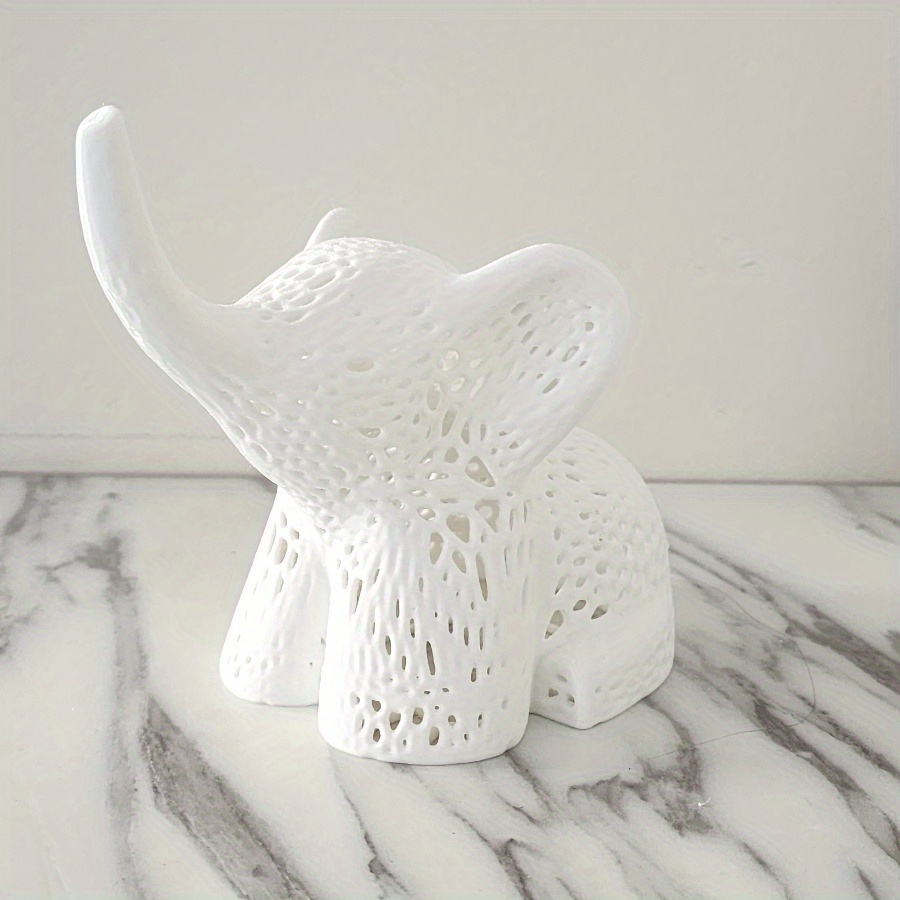 Image of 1pc 1pcs Elegant Hollowed-out Elephant Statue - Lightweight Plastic Openwork Sculpture Suitable For Shelf & Desk Decor, / Decoration - Artistic Animal Statue, Perfect Gift For Elephant Lovers & Modern