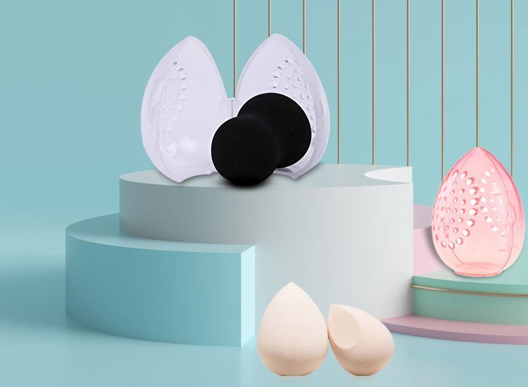 1pc Clear Travel Makeup Sponge Holder, Mini Transparent Plastic Cosmetic Puff Storage Case, Portable Sponge Organizer for Beauty Blenders and Applicators