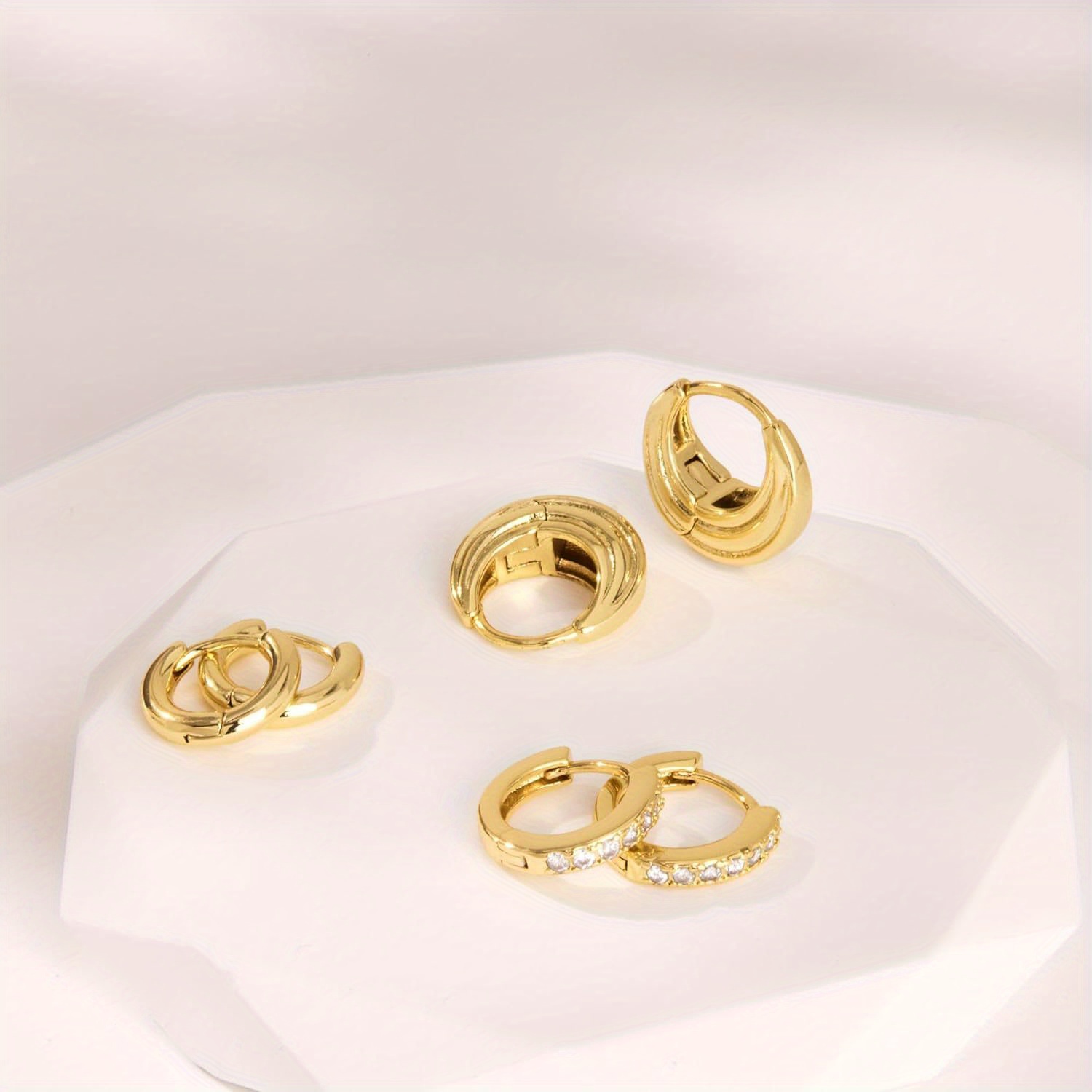 3pcs/6pcs Small Huggie Hoop Earrings Set For Women, Cartilage Earrings For Multiple Piercing Hypoallergenic Trendy Jewelry, Dainty Stack Cubic Zirconia Earring Gift