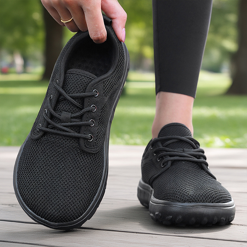 Women's Wide-Fit Casual Athletic Shoes
