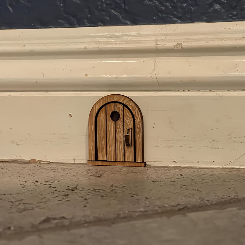 TEMU 2D Platte Mini Houten Elf Deur, 4-delige Set, Vintage Houtnerf Textuur, Compact en Schattig Ontwerp. Hoogte 1.97 Inches, Geschikt voor Hoeken en