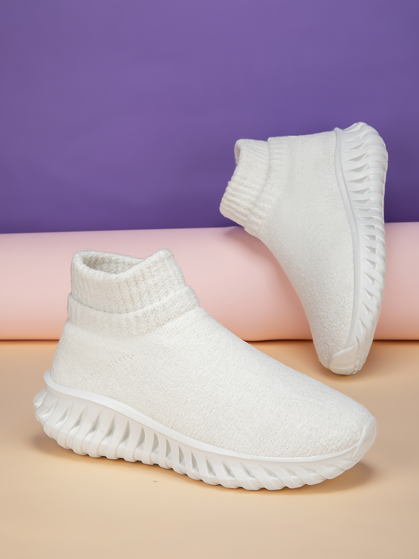 2025 New Autumn And Winter Thick Warm Men'S Fashionable Versatile High-Top Casual Shoes, Lightweight And Comfortable Sports Shoes