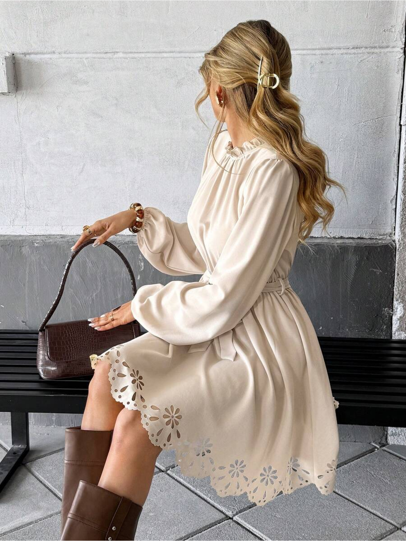 women beige dresses Sleeveless Button Slit Midi Dress Back Neckline Women's Beige Petite Dresses |