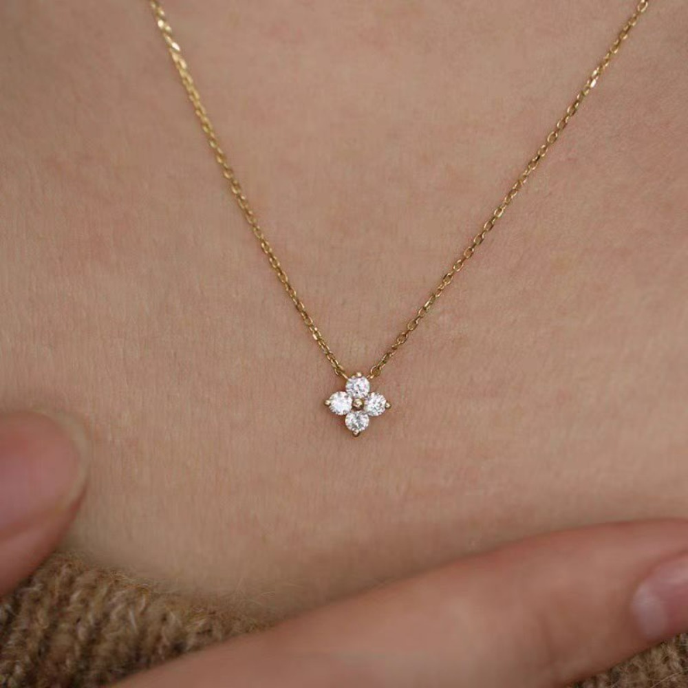 TEMU Collana con ciondolo a forma di in acciaio inossidabile da 1 pezzo per , design di nicchia , catena versatile e per clavicola, stile unico