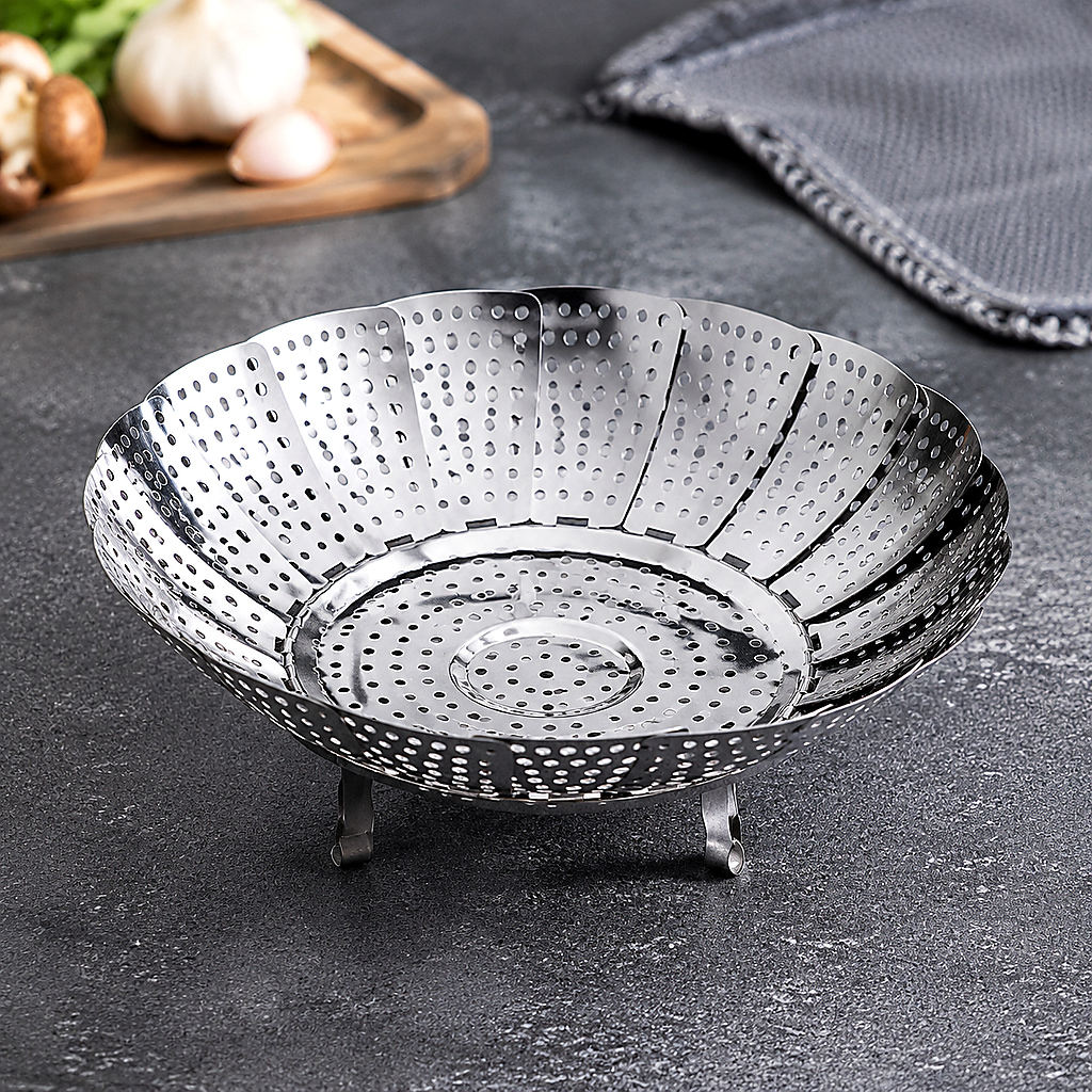 TEMU 1pc Stainless Steel Expandable Folding Steamer Basket With Perforated Petals And Center Ring For Vegetables And Dumplings For Small Batch Food