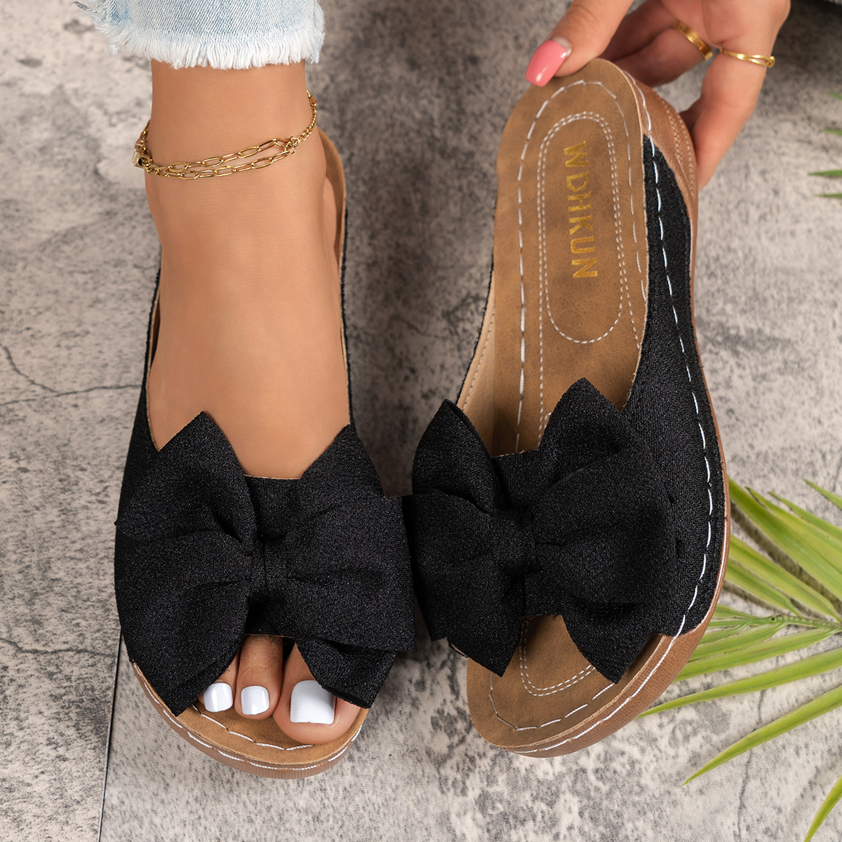 TEMU [wdhkun] Women's Platform Slides - Bow Embellished Thick Sole Beach Sandals, Fashionable And Comfortable Women's Slippers, Women Shoes