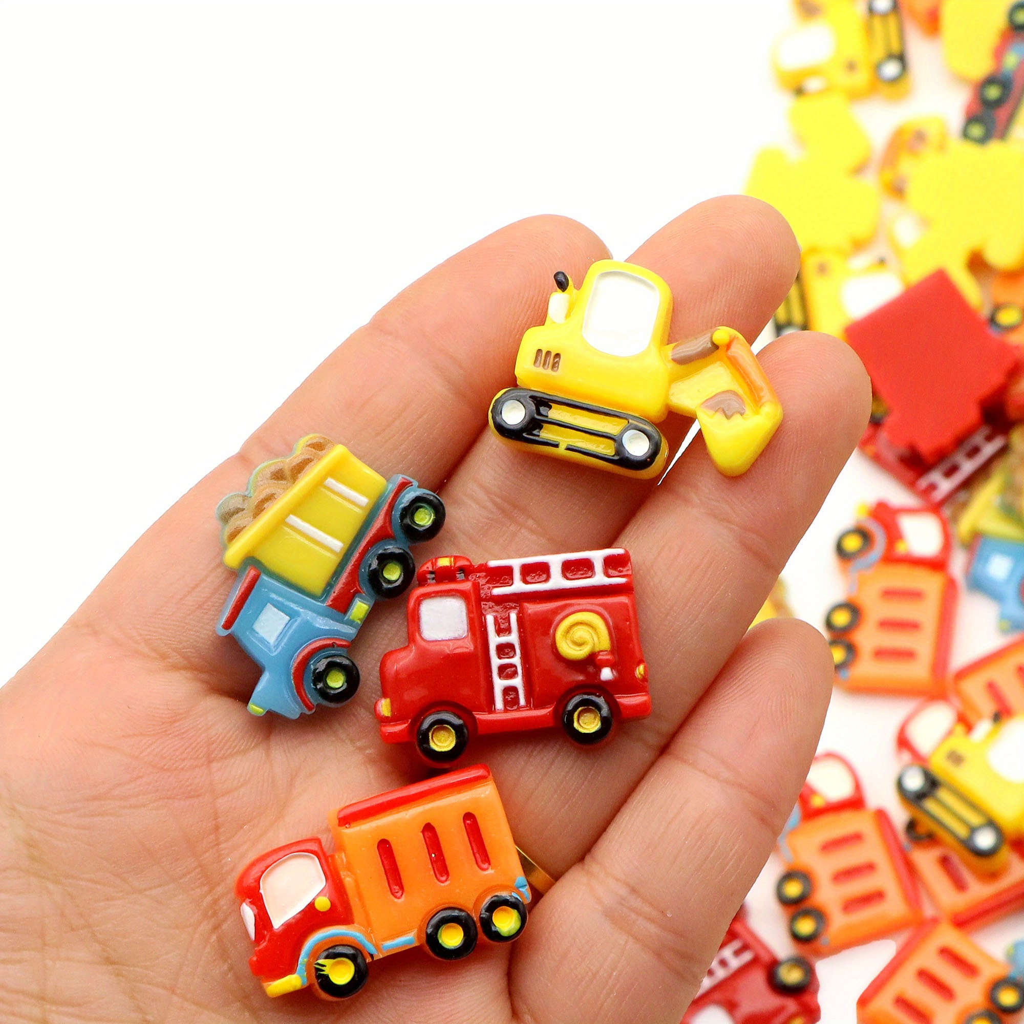 E-shop 10 Stück/Packung gemischte Baumaschinen, glänzende 3D-Harzgeschenke, Haarschmuck, Dekorationen, handgefertigte Accessoires