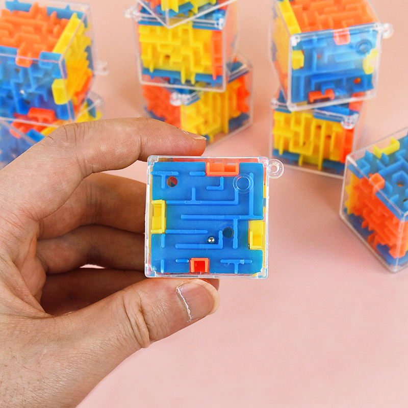 12pcs 3D Rolling Bead Maze Cubes