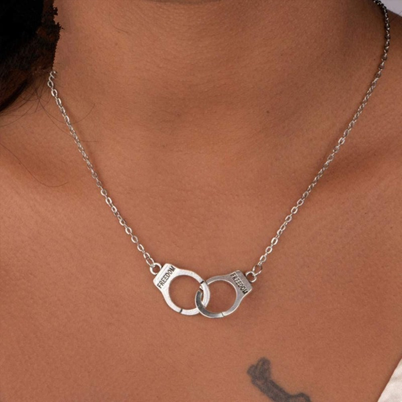 TEMU A Choker Necklace Made Of Stainless Steel, With A Pendant Shaped Like Women's Handcuffs, Complete With A Lengthy Chain; An Ideal Personalized