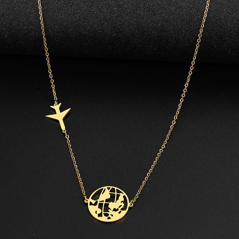 Image of Trendy Stainless Steel Hollow Map Pendant Necklace, Easy Choker, Everyday Jewelry For Men And Women, Perfect For Presents, Appropriate For Any Season, Wearable On Sides