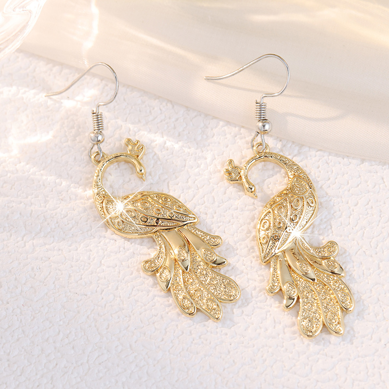 Vintage Relief Peacock Earrings for Women, Elegant Design