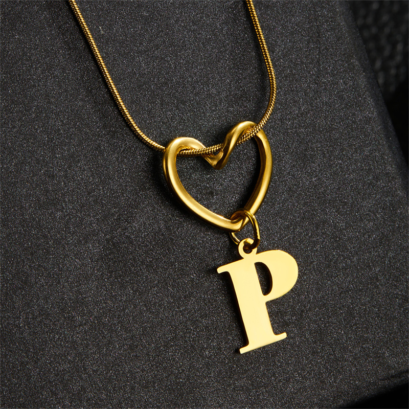 TEMU 1pc Collier Pendentif Initiale A- Acier Inoxydable avec Cœur Creux et Chaîne en Chevron - Bijou Bohème , Idéal pour Anniversaire, Diplôme, Fête