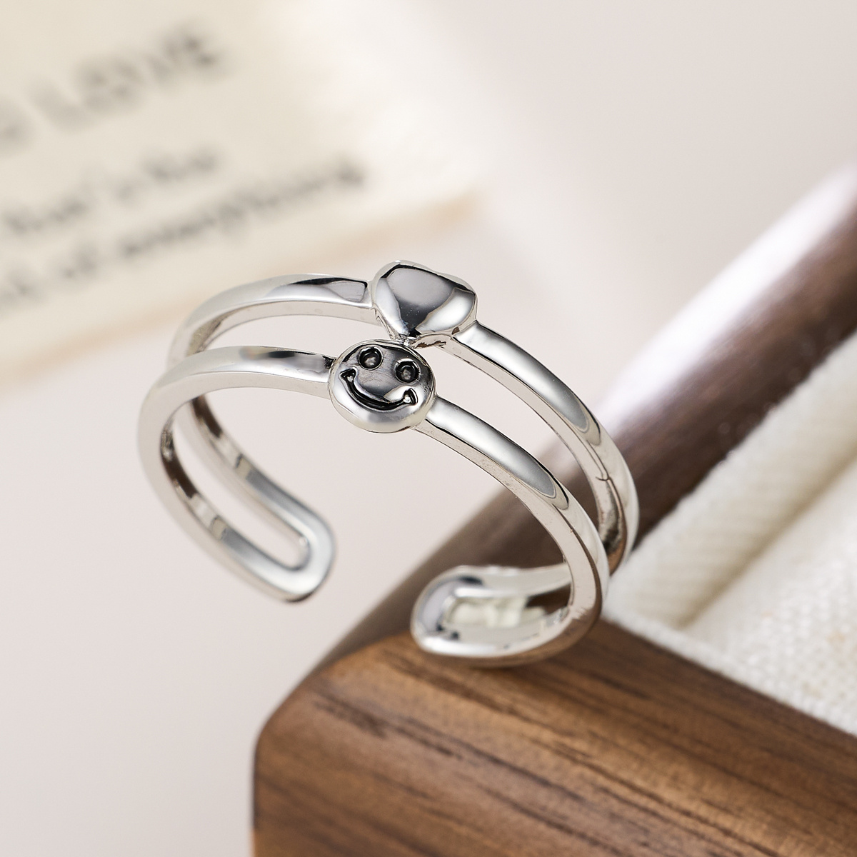 Women's Trendy Double-Layer Face Heart Opening Ring, Adjustable Style