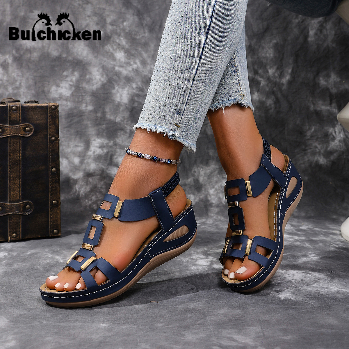 TEMU Sandalias de cuña con plataforma casual para mujer, cómodas, de color sólido, con hebilla decorativa, modernas, elegantes, con tacón inclinado,