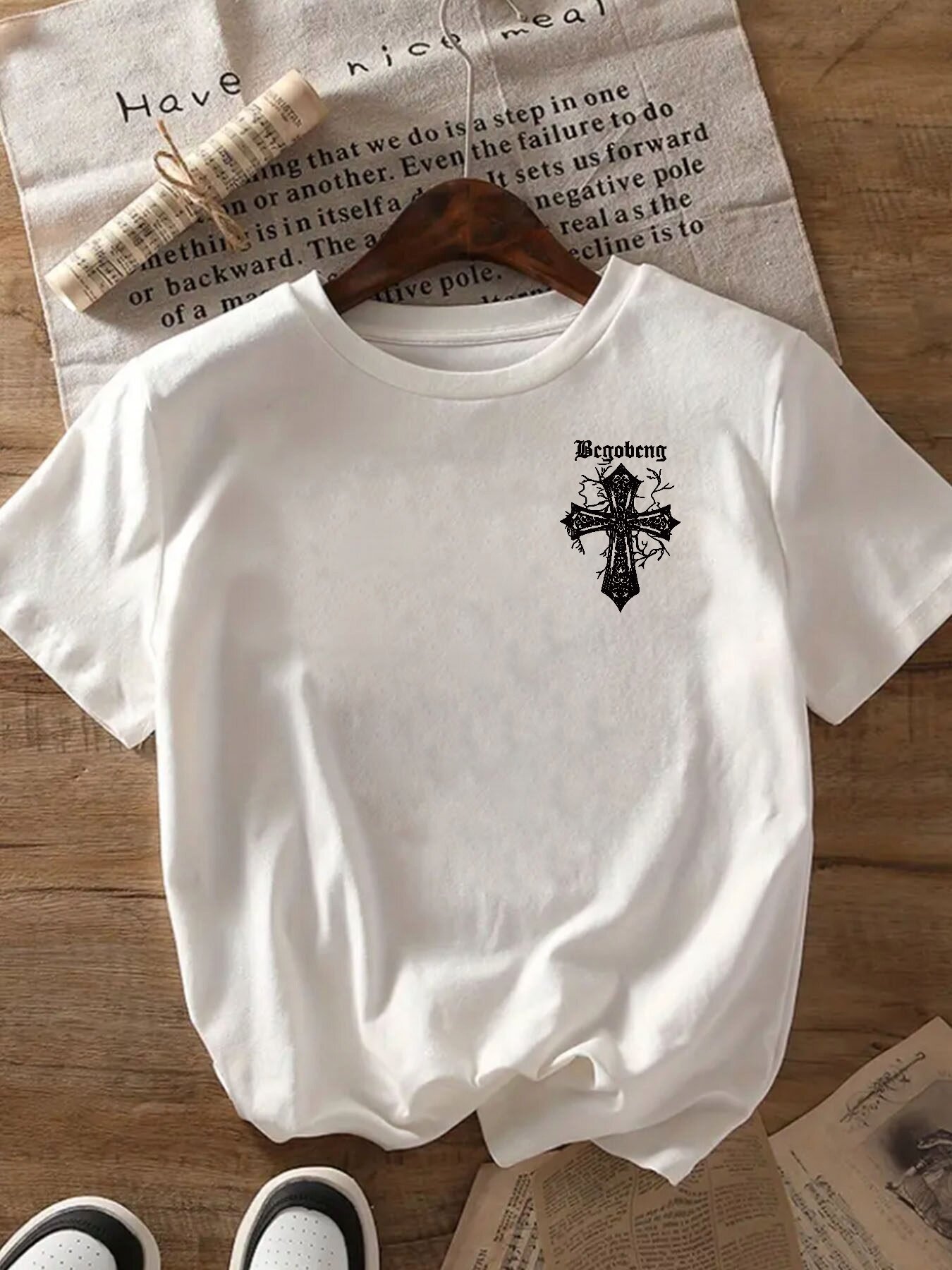 short sleeve t shirt featuring a gothic cross - Temu Mauritius