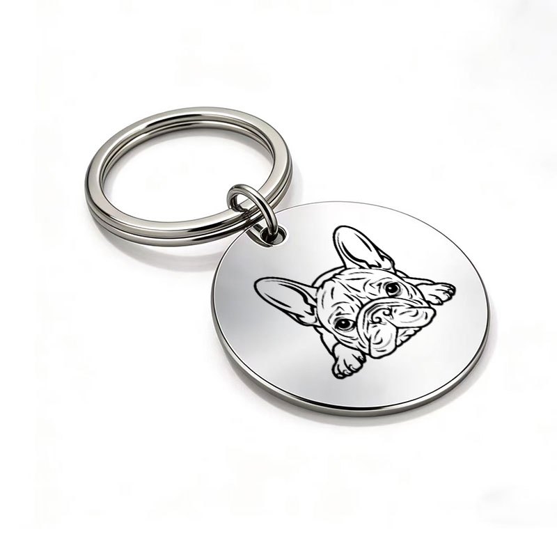 TEMU 【商品名】可愛いフレンチブルドッグのデザインが刻まれた金属製レーザー彫刻キーホルダー。ペット好きに。車のキーアクセサリーやバッグとして、通勤にも最適。犬好きへのプレゼントにもおすすめです。