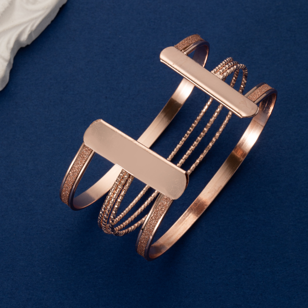 TEMU Bracciale a bracciale da donna, 1 pezzo, ed elegante, , , rosa, per uso , riunioni, feste, e come regalo di compleanno, festivit� o festival