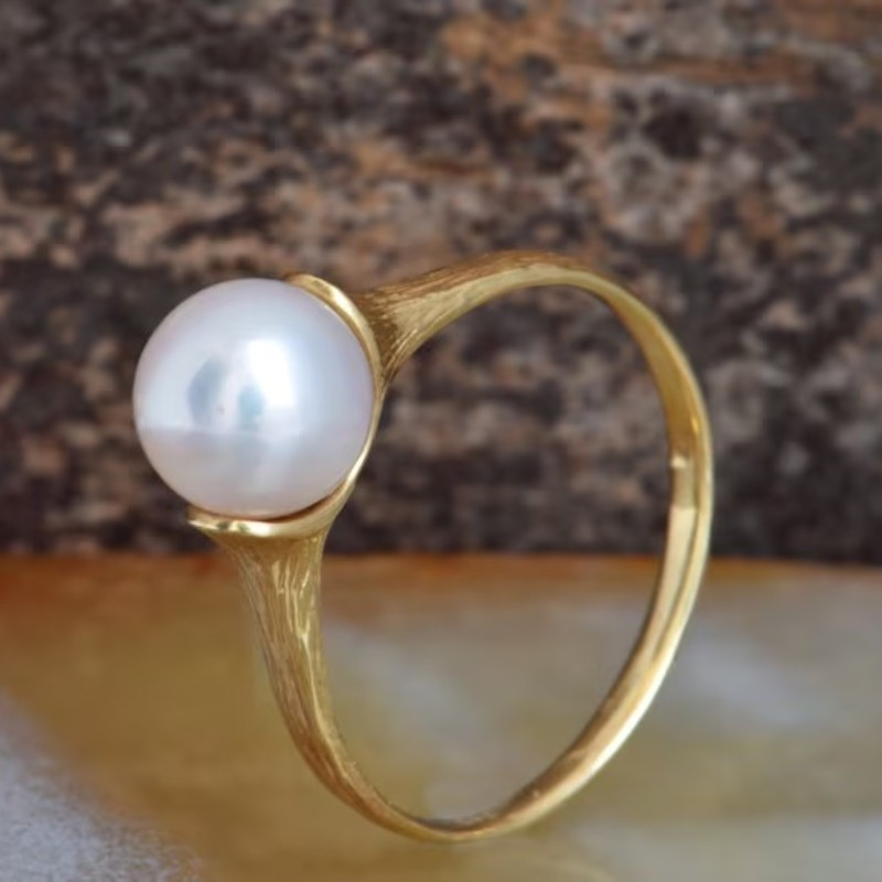 טבע נישואים וינטג' אנרגטיות לנשים עם פנינה מלאכותית, אירוסין זהוב, אירוסין זהוב ללבוש עונה, טבעת להצעת נישואין|עיצוב טבעת וינטג'|גימור זהב, תכשיטי פנינים