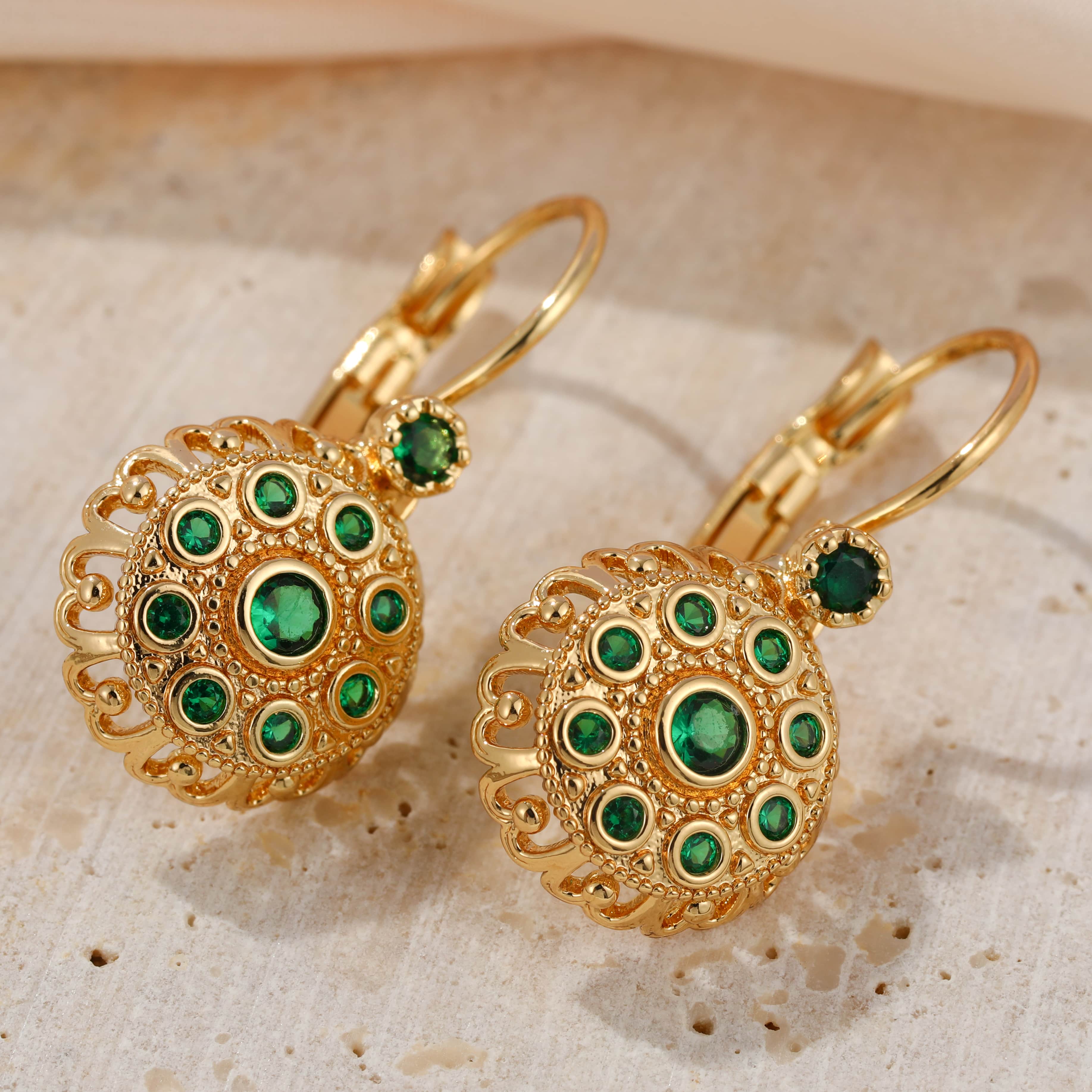 TEMU Women's Handmade Vintage Plated Green Synthetic Zirconia Flower Earrings - Suitable For Travel, Daily Wear & Special Occasions, Elegant Retro