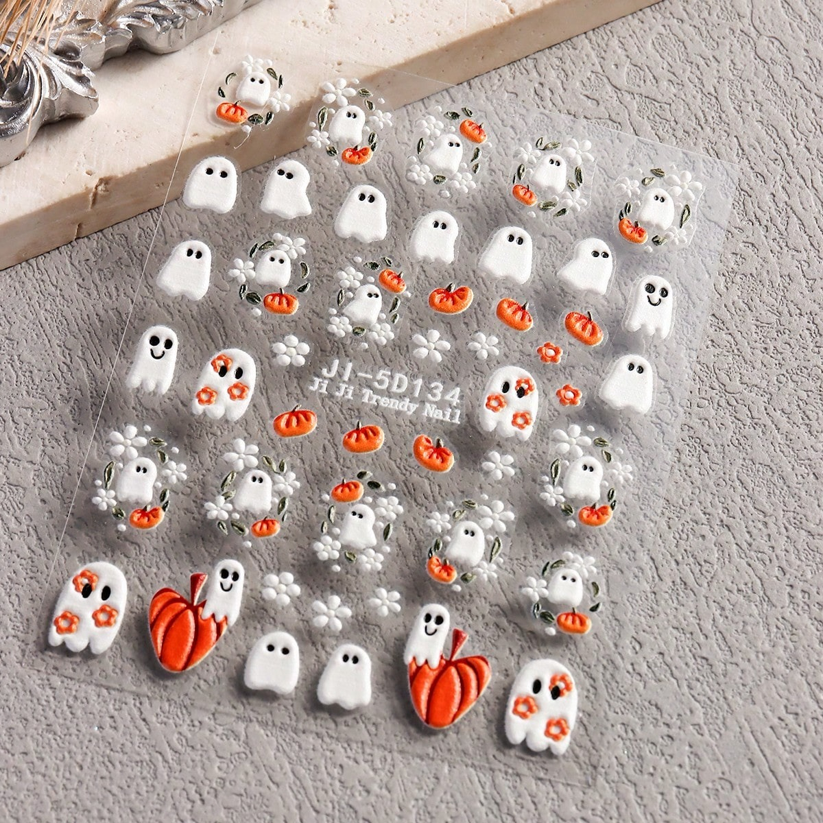 TEMU 1pc Stickers d'ongles d'Halloween Cartoon, Mignonnes fleurs de marguerite blanches citrouille autocollants d'ongles, Produits d'ongles floraux