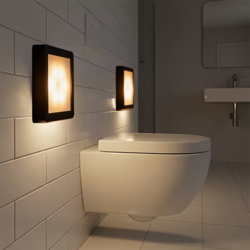 6 LED-uri Lumini Inteligente cu Senzor de Mișcare pentru Scări, IP44, Lumină de Noapte Wireless Alimentată cu Baterii, Potrivite pentru Sub Dulapuri, Coridoare, Scări, Dulapuri, Design Modern Pătrat. Include Componente Electronice (Bateria Nu este Inclusă)