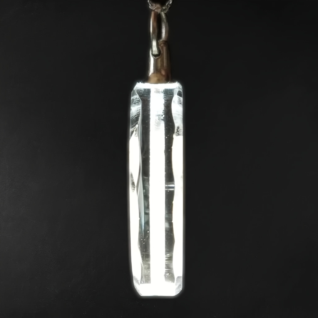 Custom Anniversary Gift Personalized Photo Pendant Necklace — Unique Keepsake