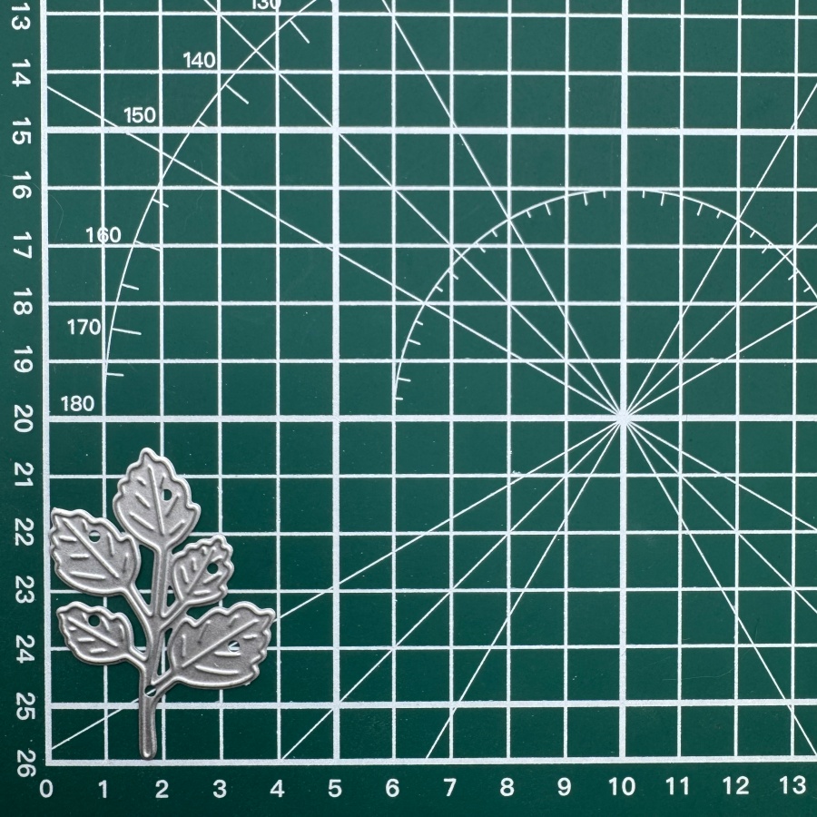 Metal Cutting Dies For Scrapbooking Featuring New Designs Of Tree Branches And Leaves, Perfect For Card Making And Photo Albums