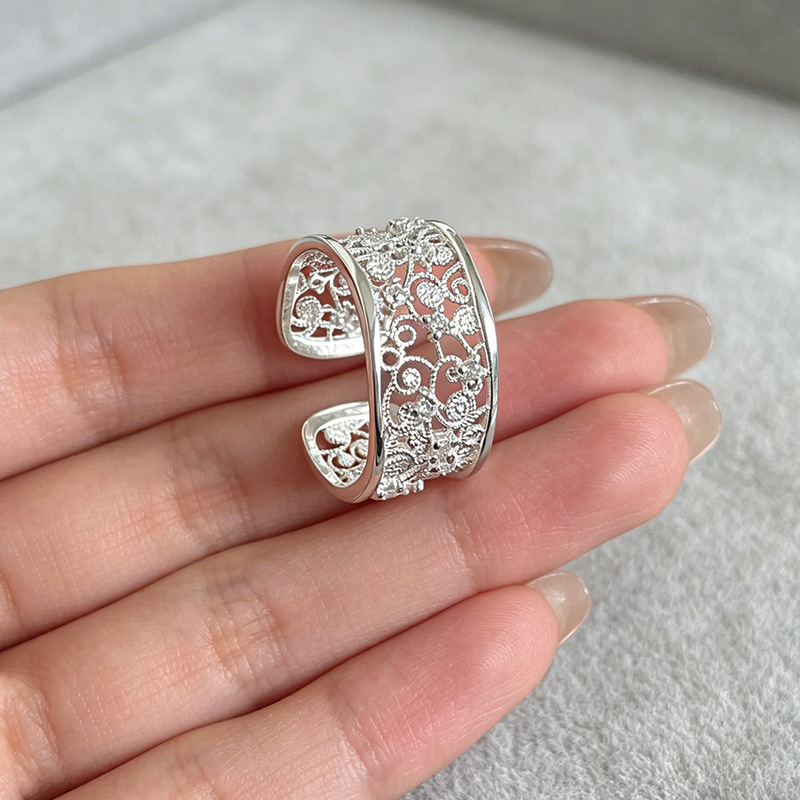 TEMU 1 pièce Bague ouverte avec dentelle florale texturée, et polyvalente, convient pour les quotidiens/vacances/Saint-Valentin/anniversaire/fête des