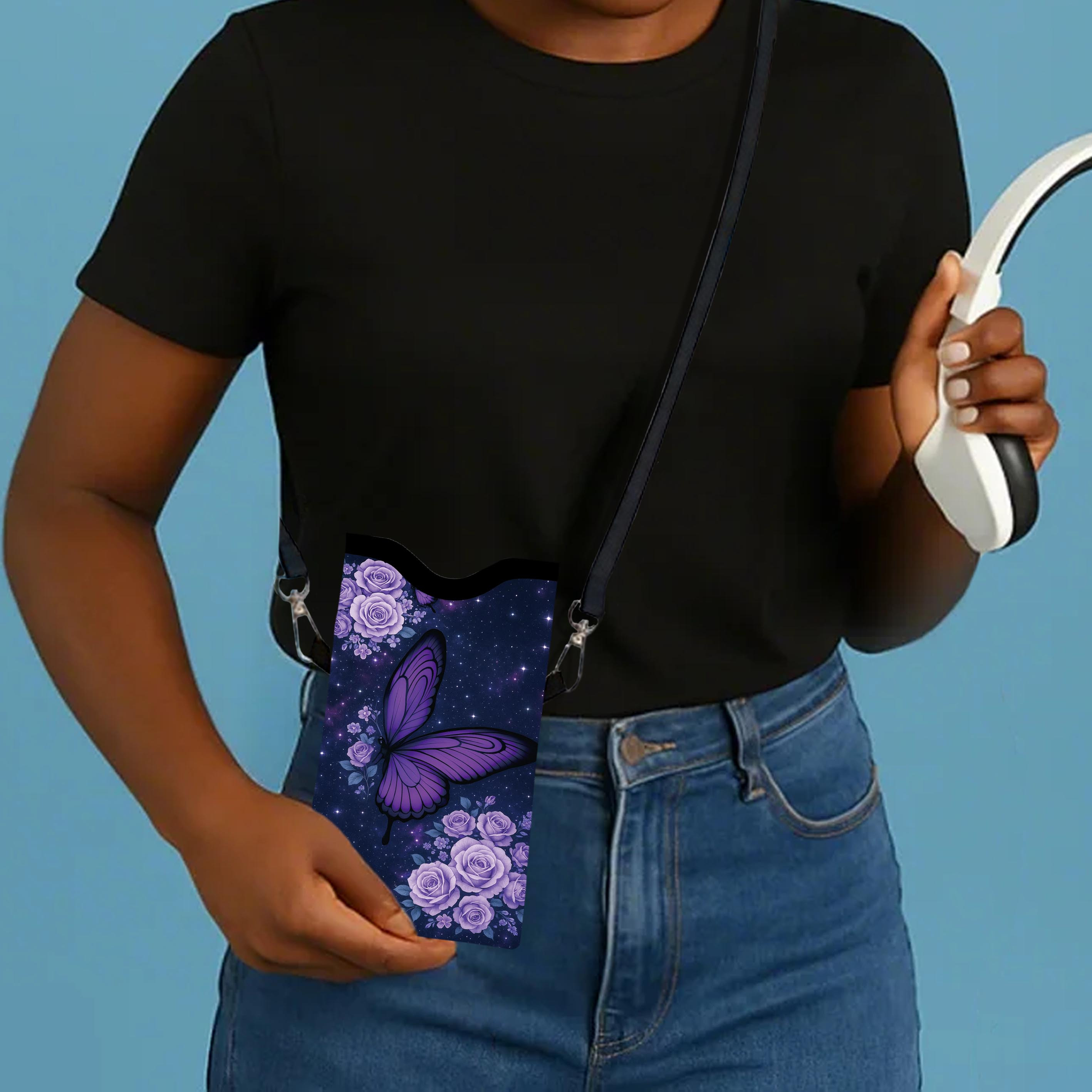 1 bucată Husă Telefon cu Imprimă Fluturi și Trandafiri Violeti pe Fundal Stelat - Curea Reglabilă, Piele Sintetică de Înaltă Calitate, Design Unisex pentru Majoritatea Telefoanelor și Portofelelor, Utilizare Casual și Elegantă Zilnică, Husă Telefon Fluturi, Accesoriu de Călătorie, Stil Modern