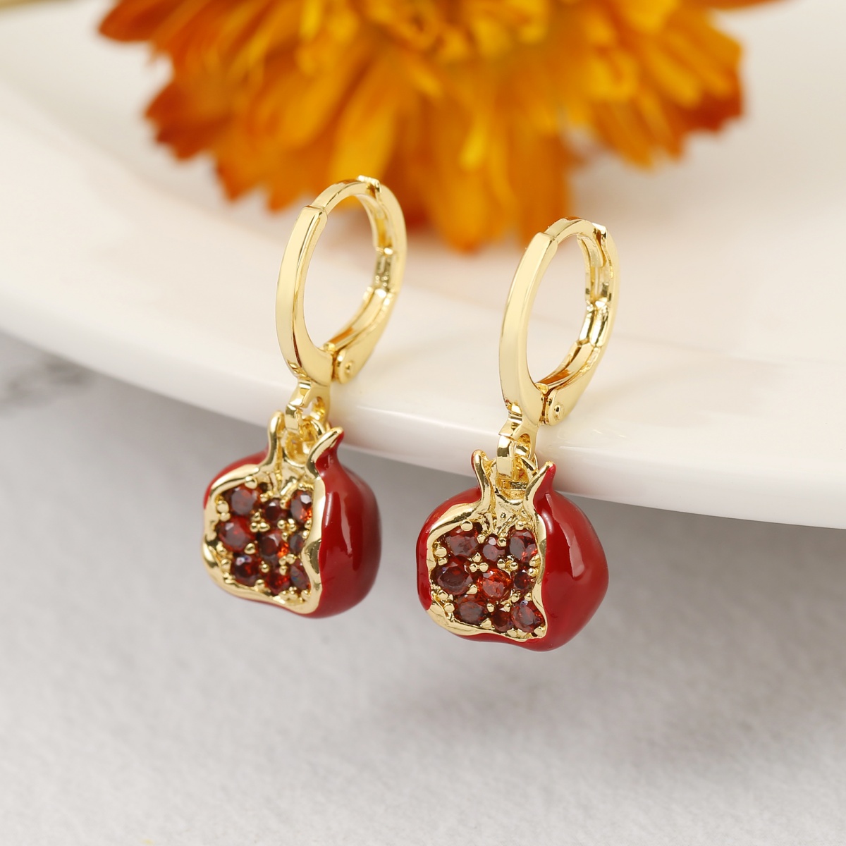 TEMU 1 Pair, European And - Copper With Synthetic Zirconia Inlay - Exquisite Pomegranate Unisex Fashion Hoop Earrings, Suitable For Party Wear, Daily