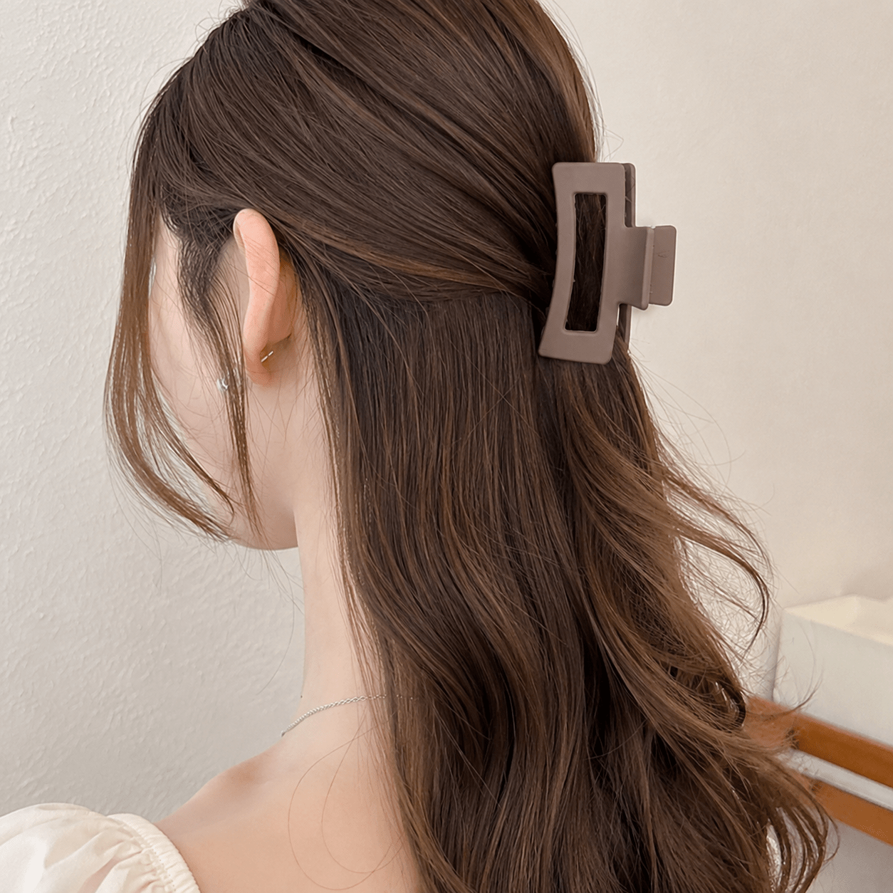 8pcs Large Matte Hair Claw Clips, Assorted Colors