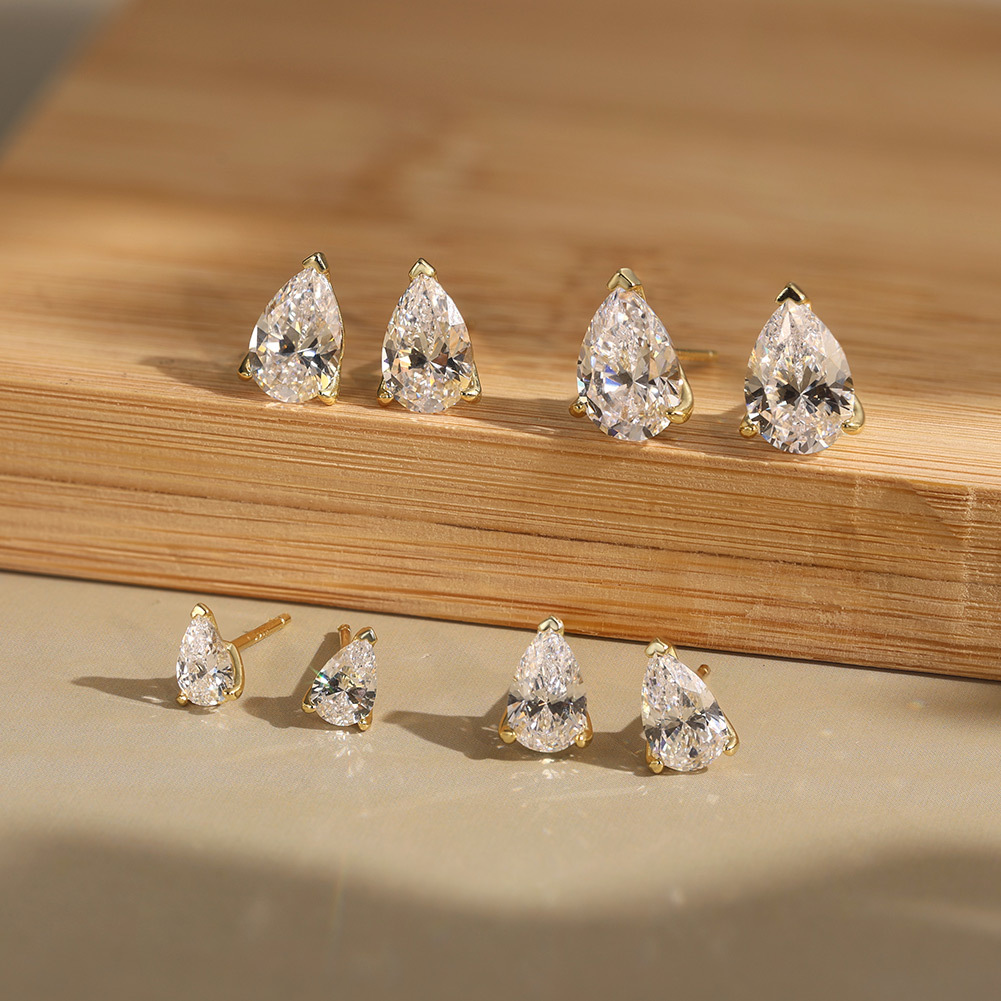 Women's 18K Gold Plated Pear Cut Moissanite Stud Earrings