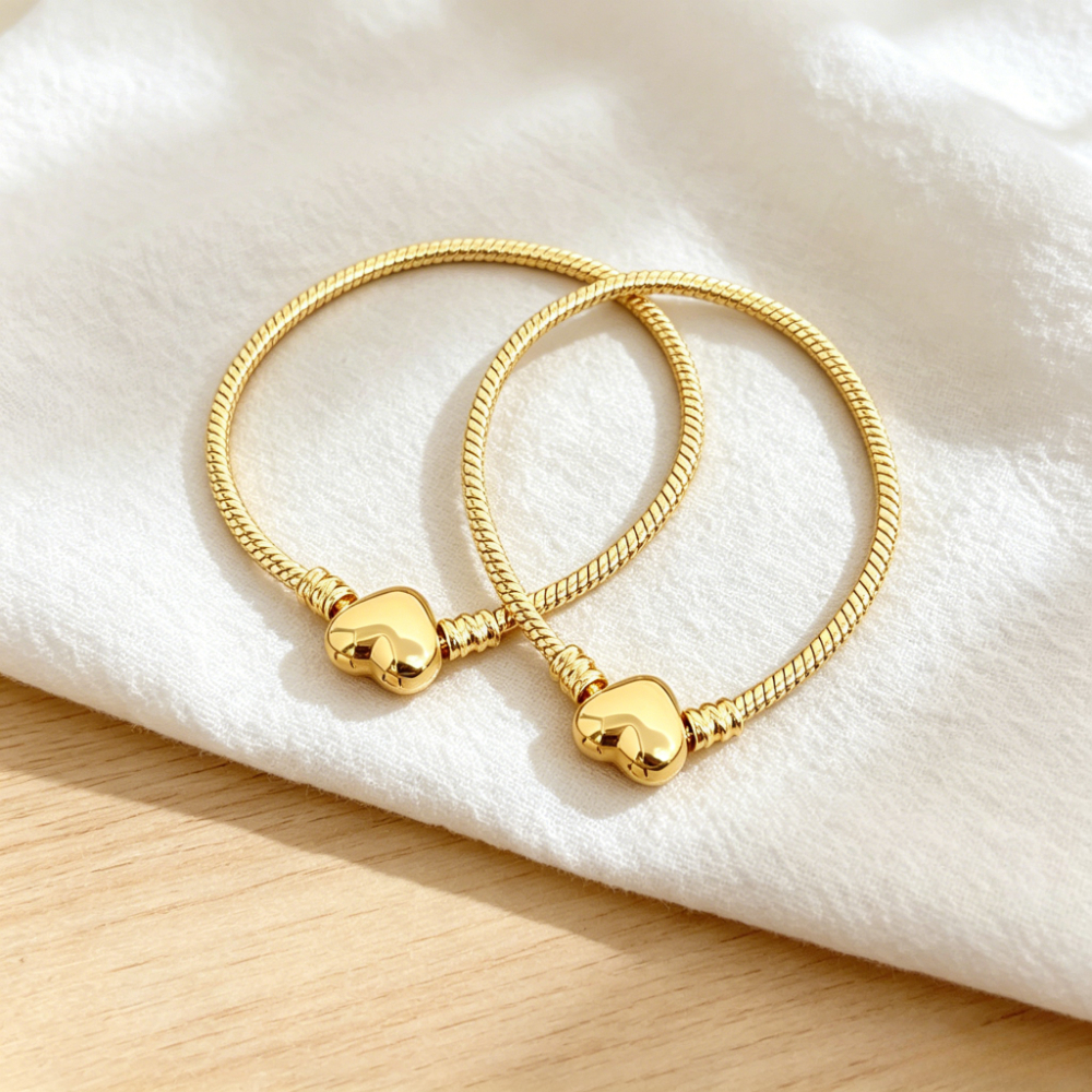 TEMU 2pcs 2pcs Plated Heart-shaped Bracelets Suitable For , Unisex Multi-functional Wedding Valentine's Gift, Daily Wear & Vacation With Accessory,