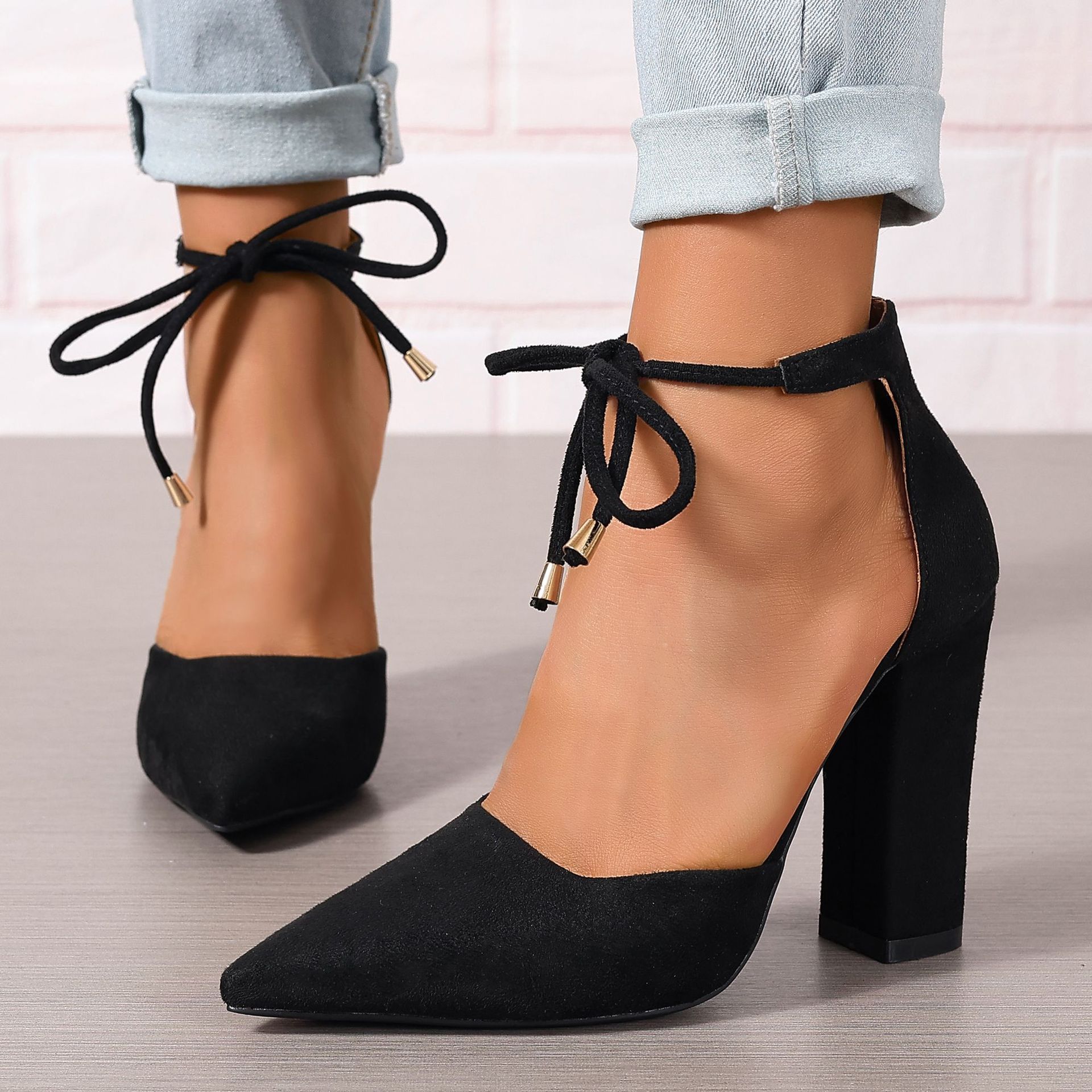European And American Pointed-toe Hollow Thick-heeled High Heels, Elegant Ankle-tied Bow Shoes, And Versatile Women's Fashion Shoes Suitable For Commuting And Banquets, Women Shoes