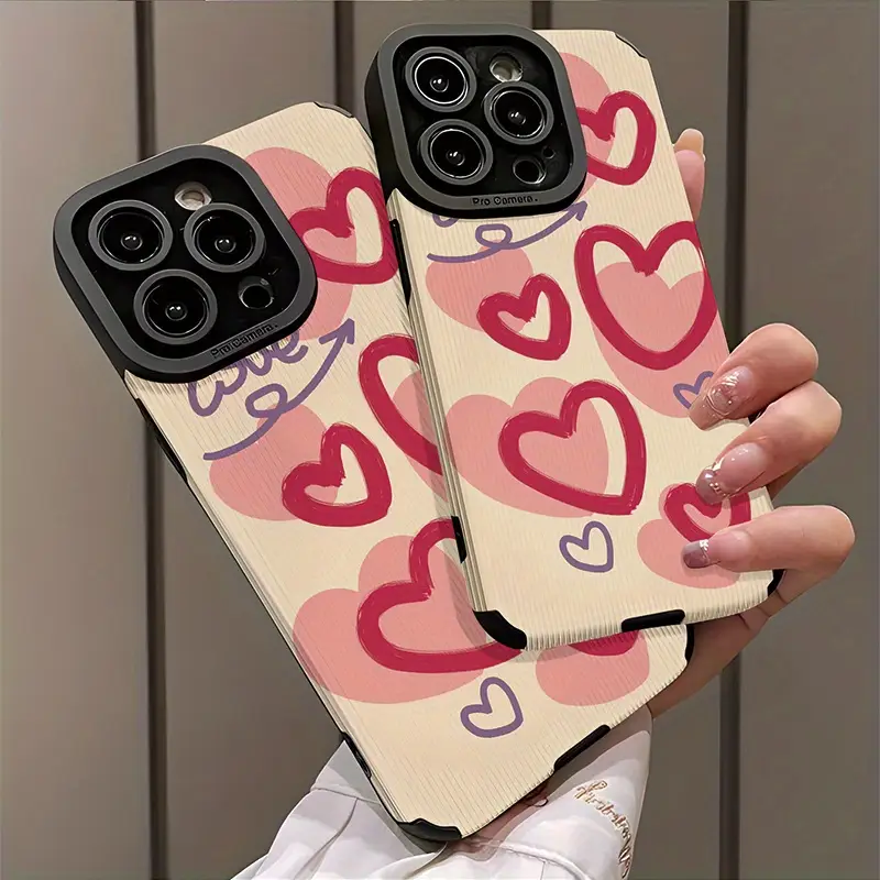 Foto de Funda con diseño de patrón de corazón rosa.