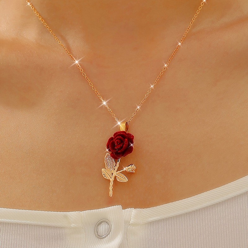TEMU Collier rétro français en velours avec , design , incrusté de branches et de feuilles, chaîne pour clavicule